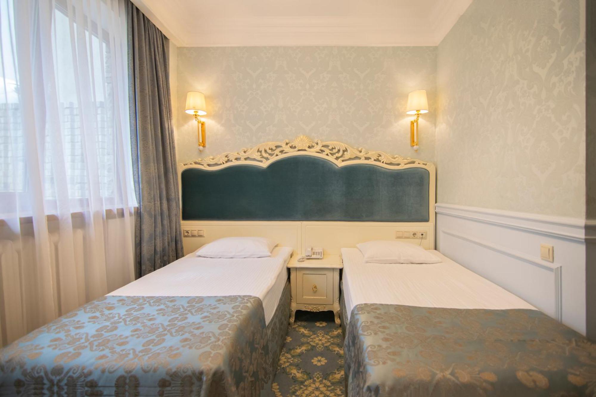 Royal Olympic Hotel Kiew Exterior foto