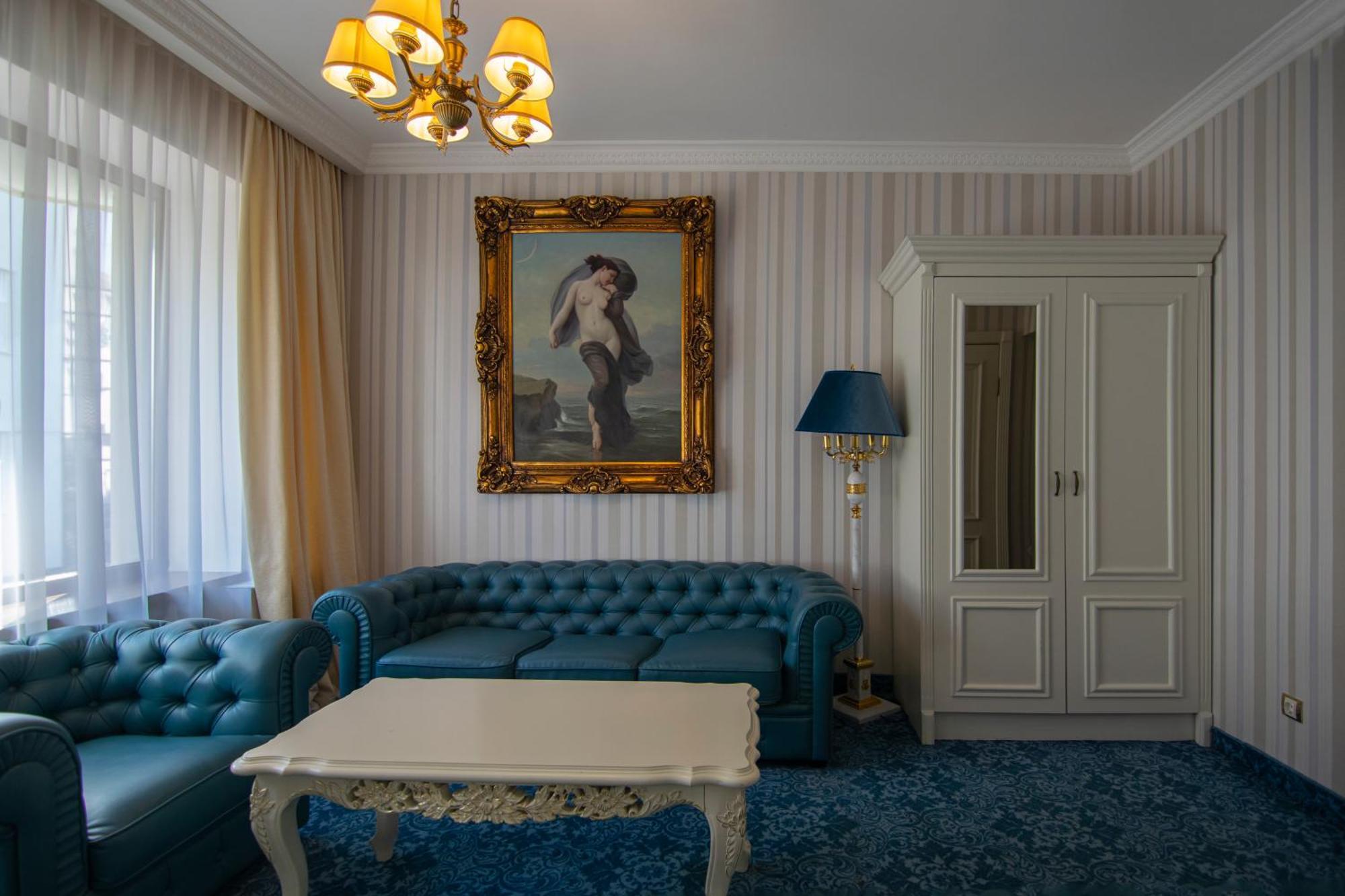 Royal Olympic Hotel Kiew Exterior foto