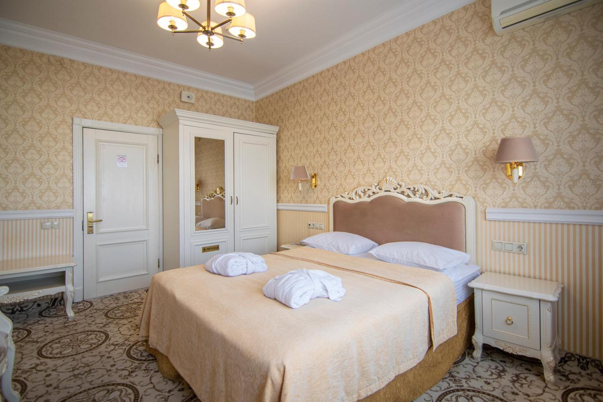 Royal Olympic Hotel Kiew Exterior foto